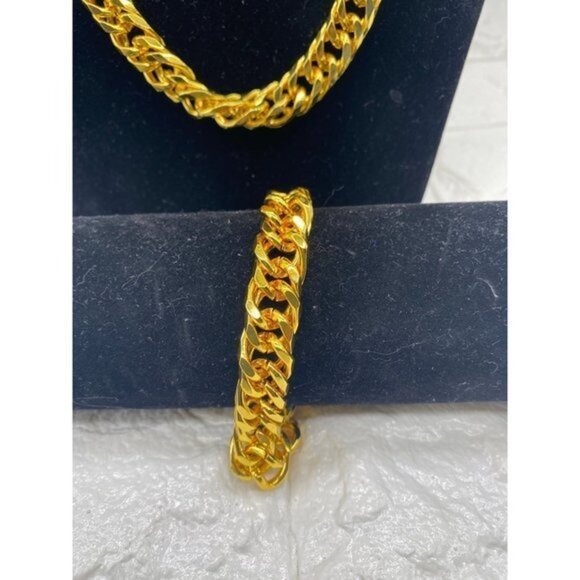 Bulky Cuban Chain Jewelry Gold Tone Unisex Fashion Jewelry Set Necklace and Brac - Picture 3 of 13